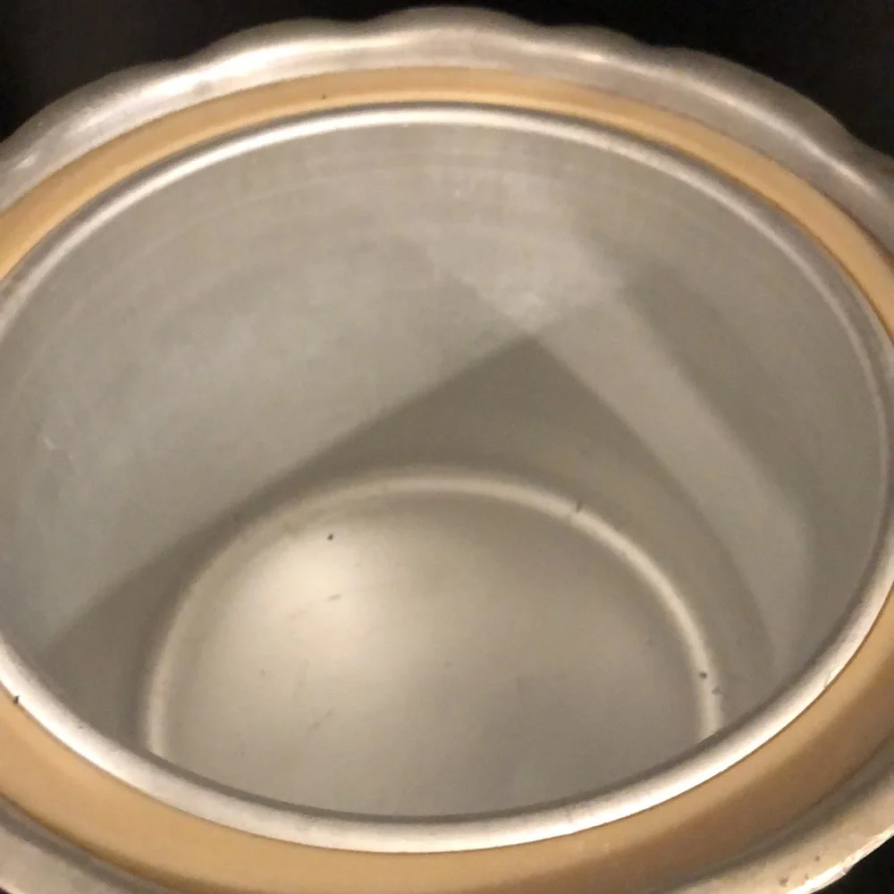 Hammered Vintage Ice Bucket